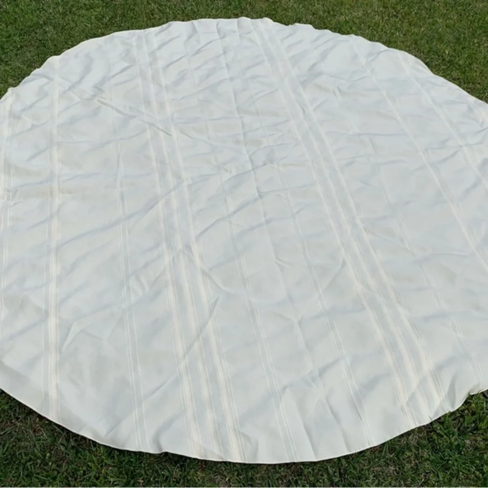 Table cloths
